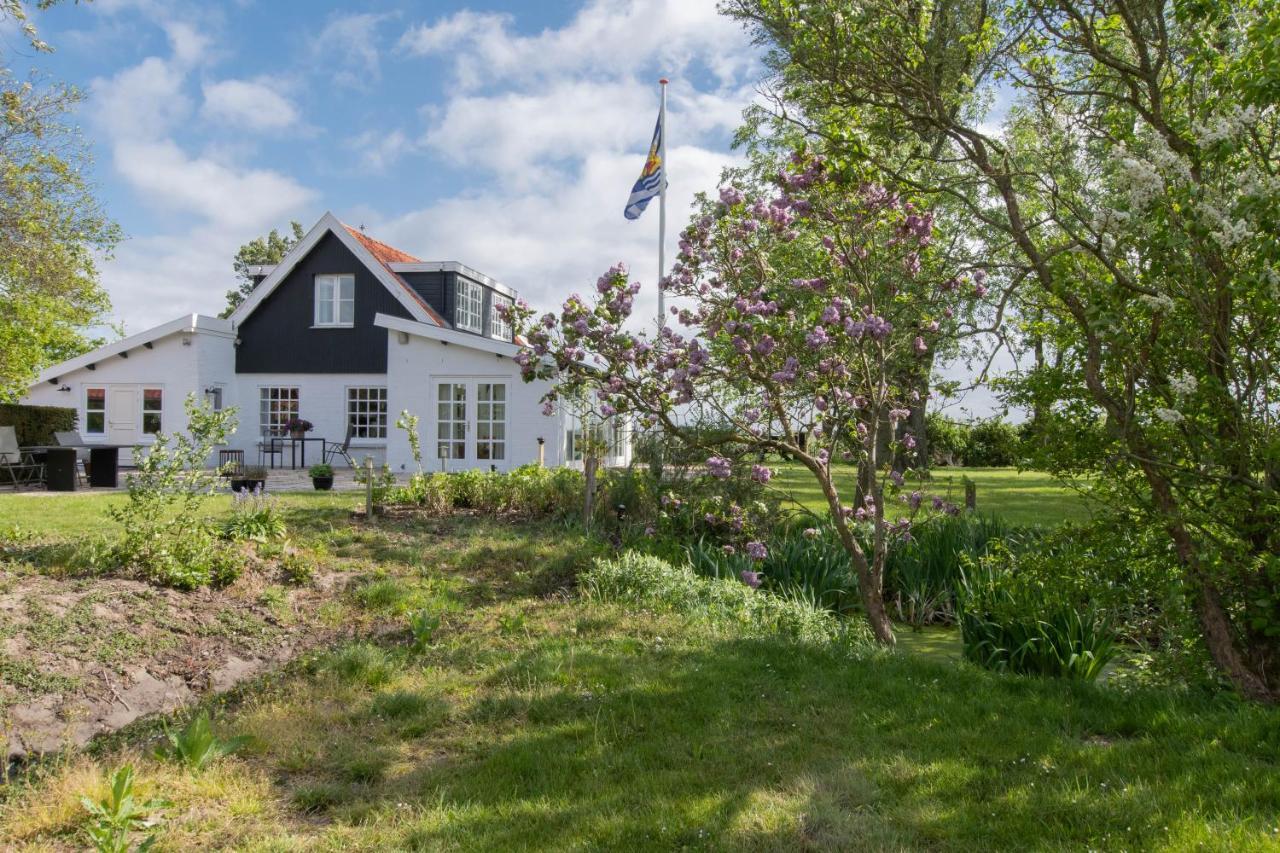 Prachtig Gelegen Vrijstaand Landhuis Hansweert Luaran gambar